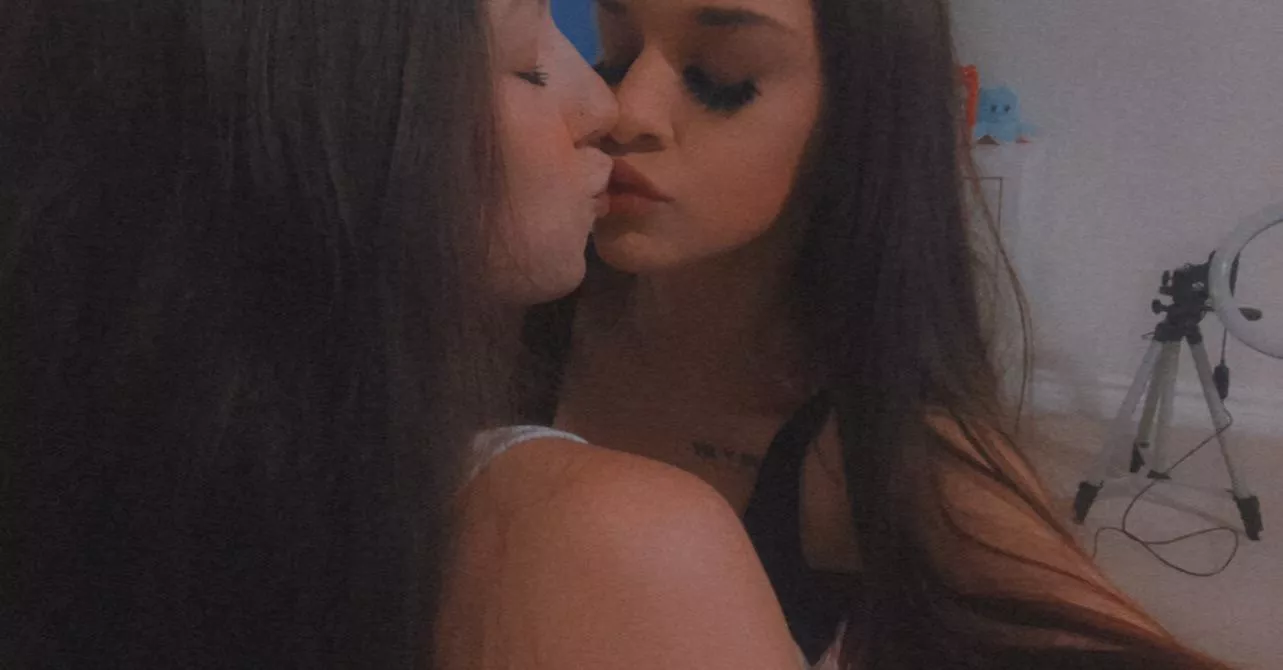 Me & my step sis get naughty sometimes 🫣