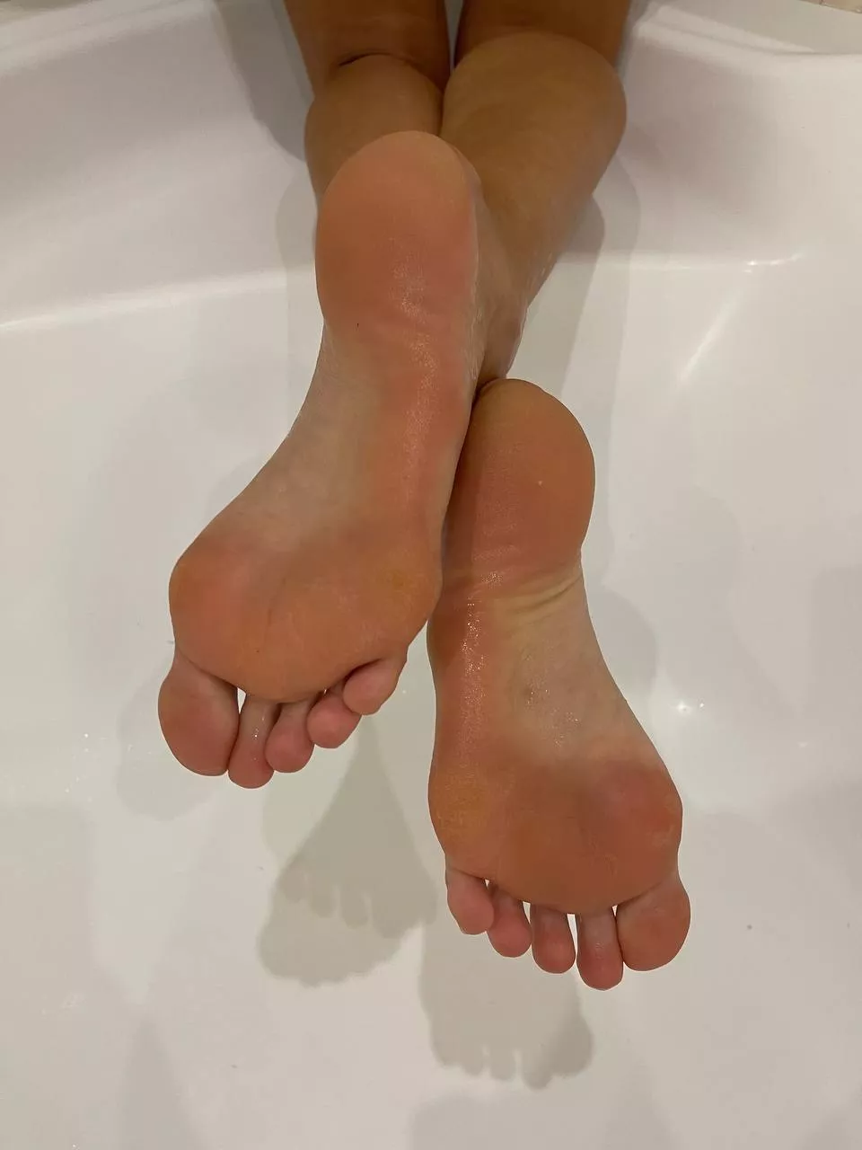 My toes want to play with your balls