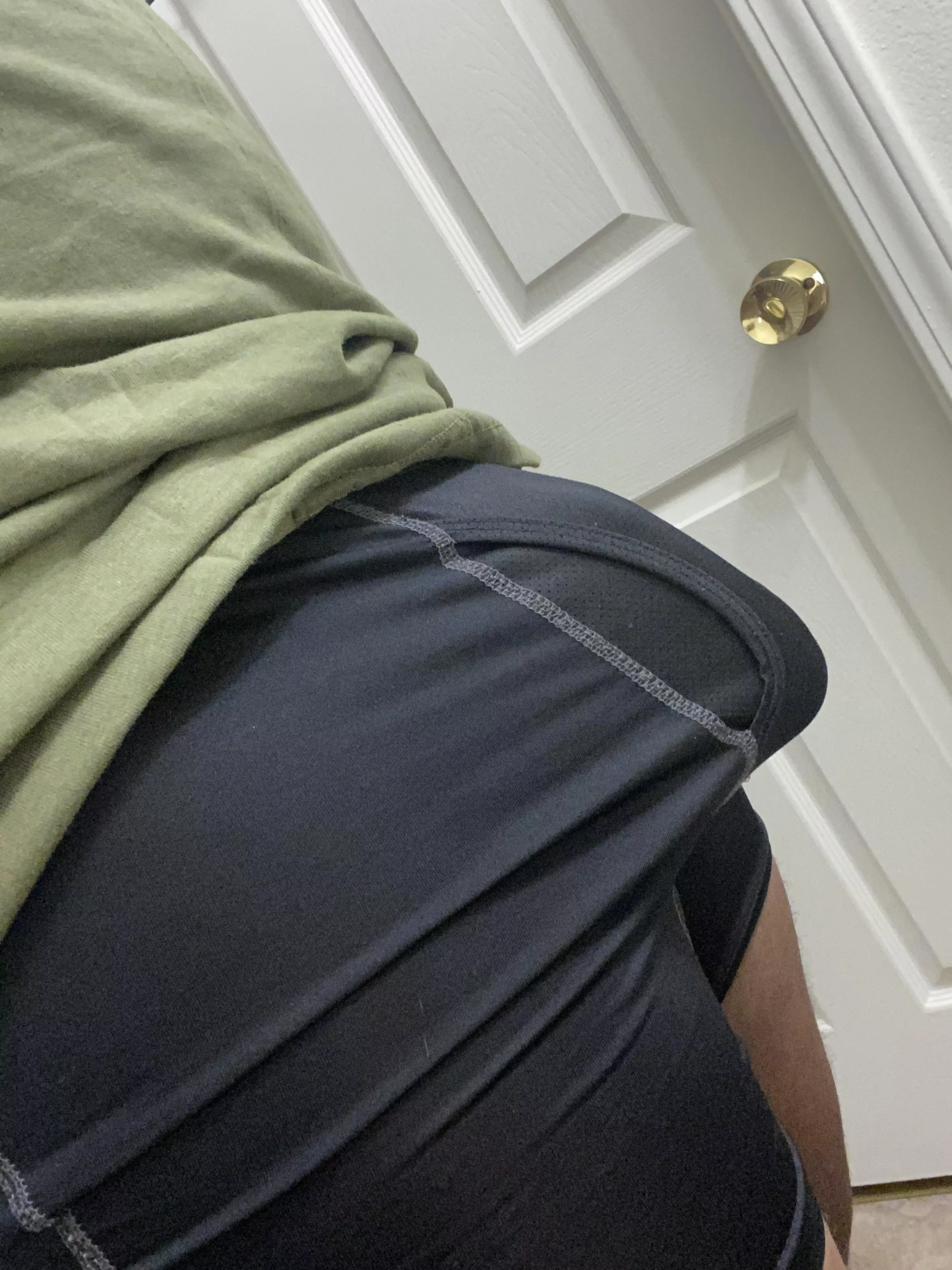Pre-work bulge 🤩🤩