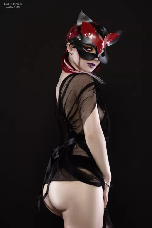 Senorita Viola Tenebre by Rainbow Satanica