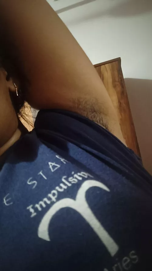 Sniff it or lick it? #findome #mistress #domme