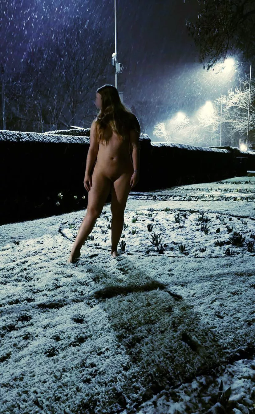 So it’s snowing here this morning !