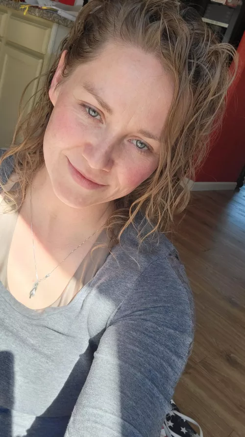 sometimes you just need someone to smile at ya!