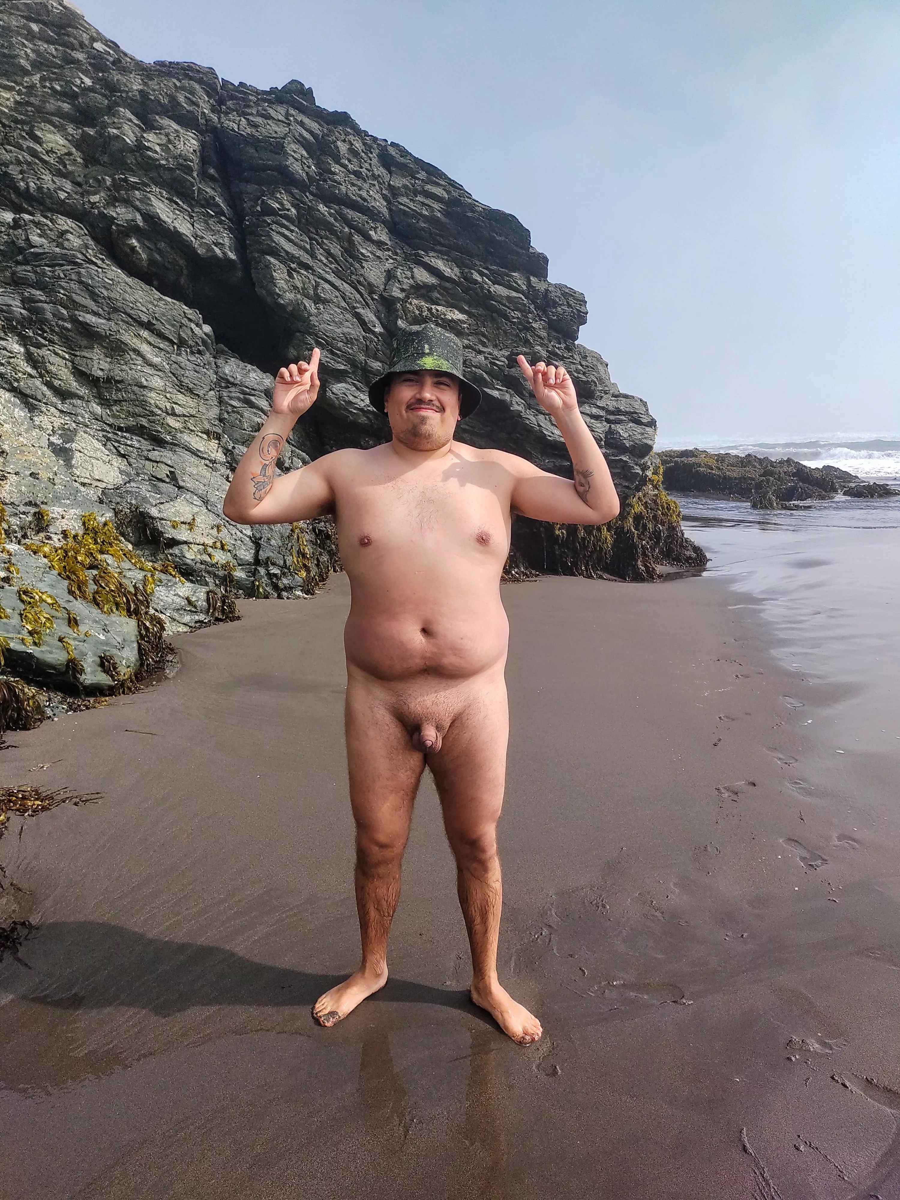 there's no place like the nude beach!