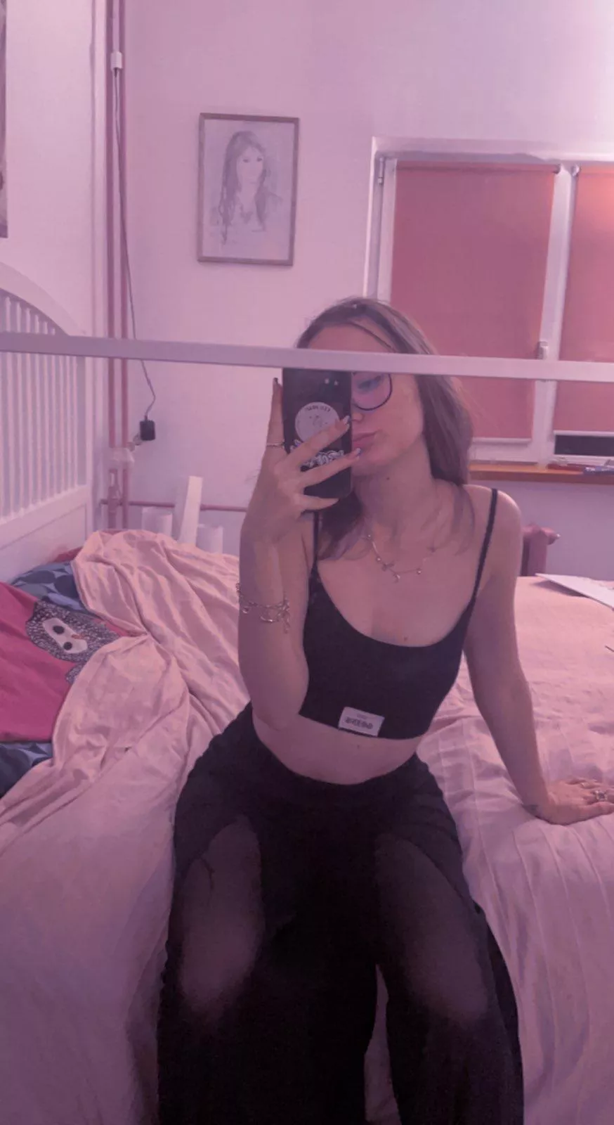 Wanna see more?😈🤪