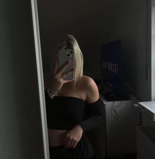 Wanting to offer my girl to others. hereford