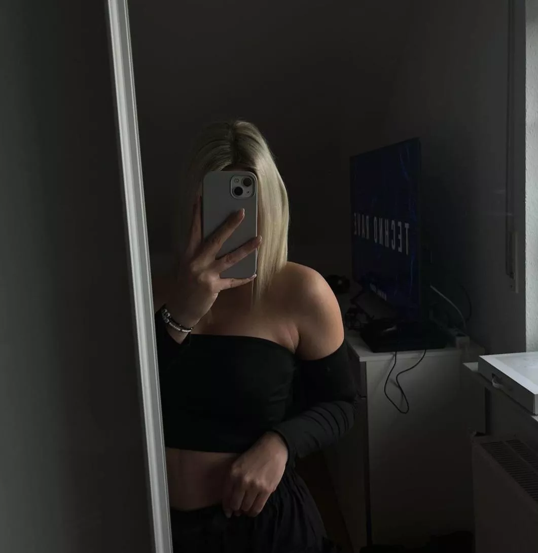 Wanting to offer my girl to others. hereford