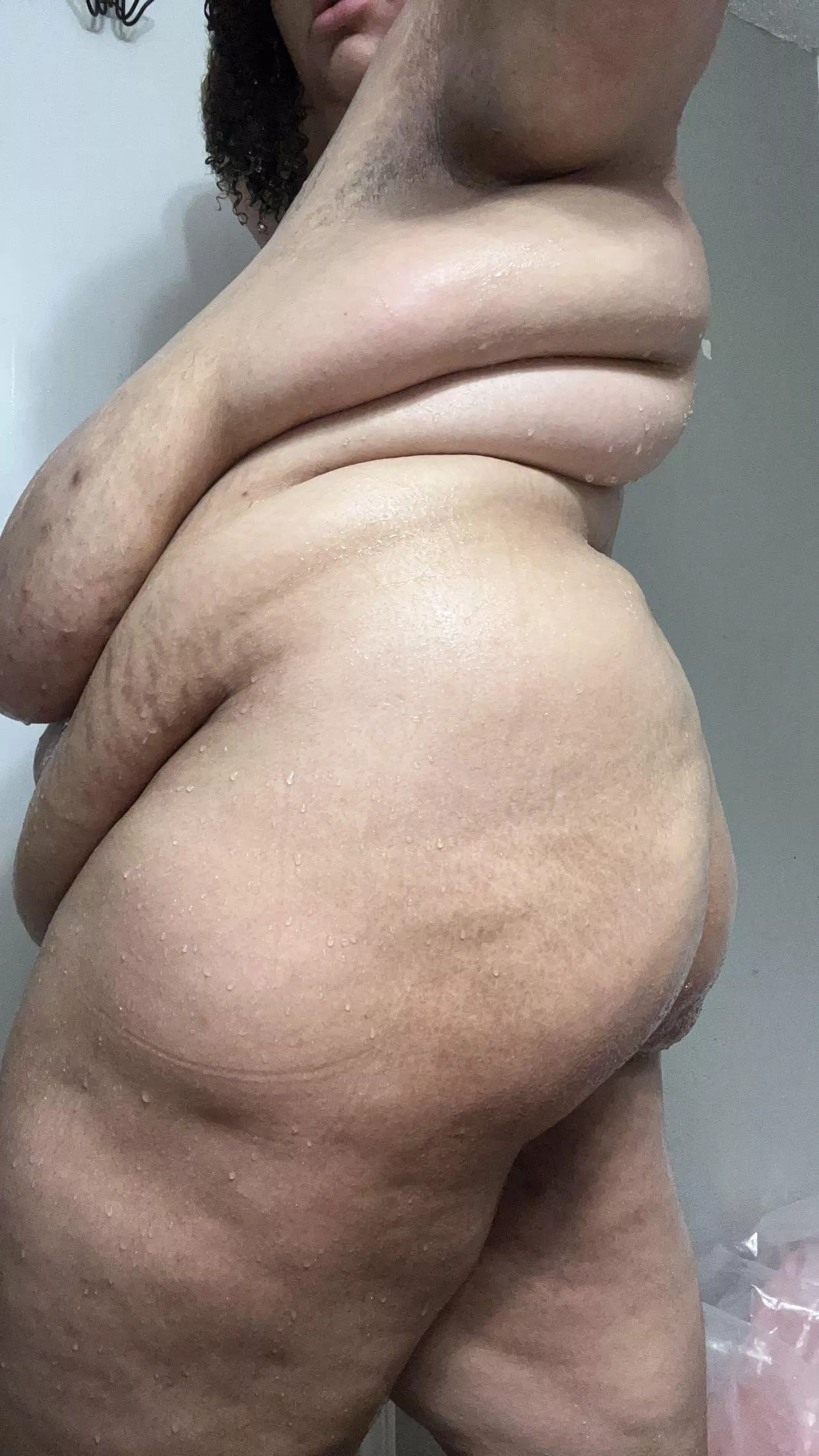 woke up extremely horny, can you help me with that