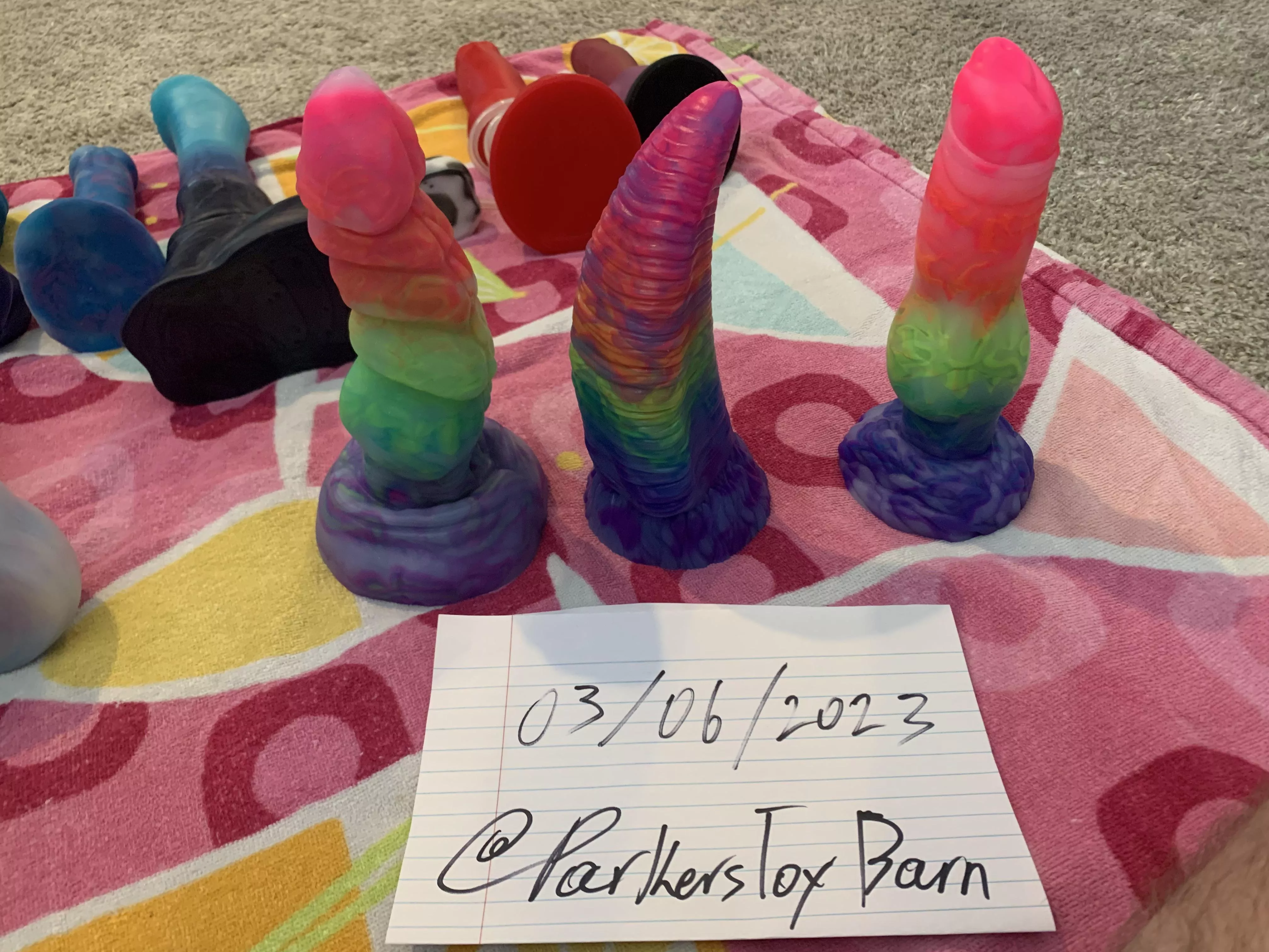 WTS Bad Dragon Auroras! Shoot me an offer if interested. Thank you.