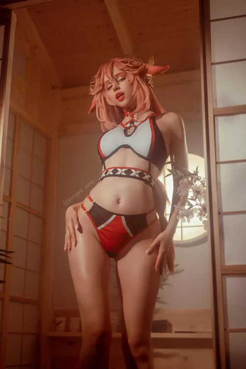 Yae Miko cosplay by Shirogane-sama