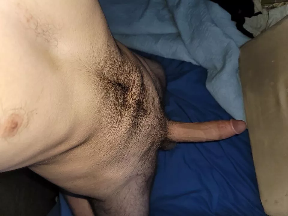 You knew skinny guys were hung, but never like this