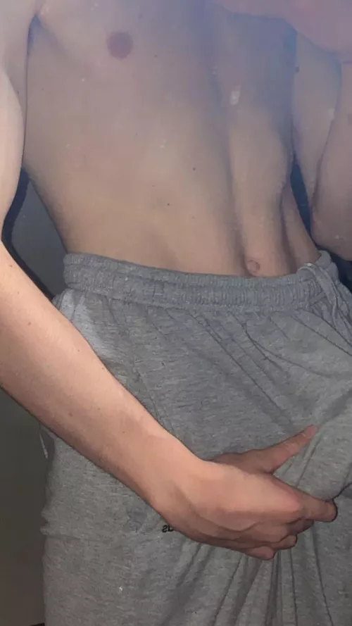 (18) upvotes? surprise for ppl who do 😊🫶