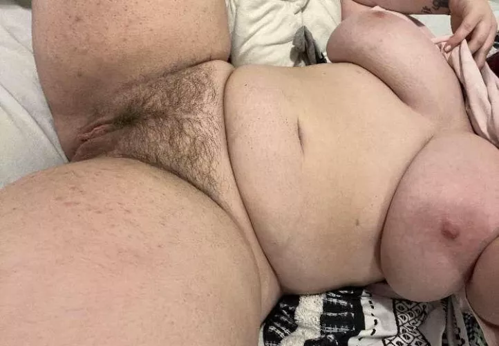 25[F4M] NYC - who’s up early with some hard cock wanting to jerk off on a hairy and soft tits like mine