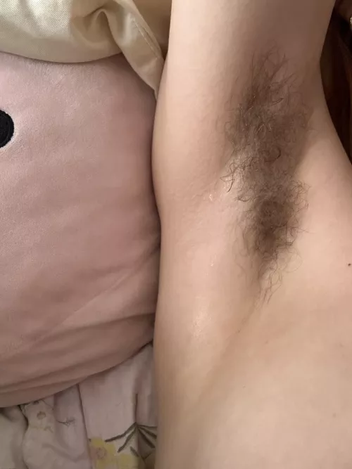 Accidentally left the heater on full blast and the sweat started dripping 💦 and the smell was even stronger!