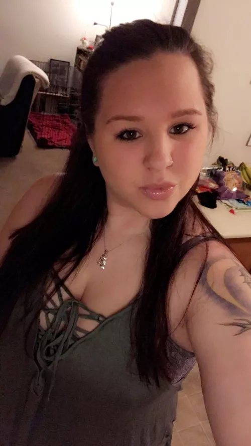 Anybody want to be friends? Bored at work!