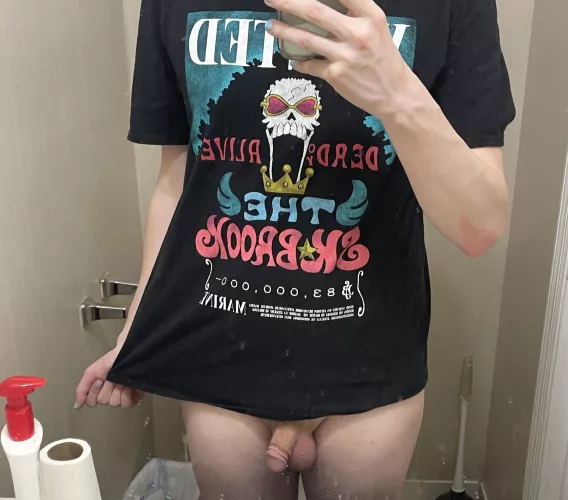 Anyone wanna play that new One Piece game with me? 💜