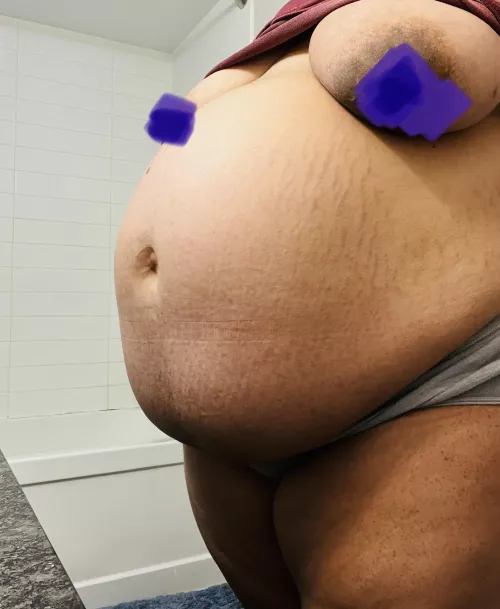 Do you love a big preggo?