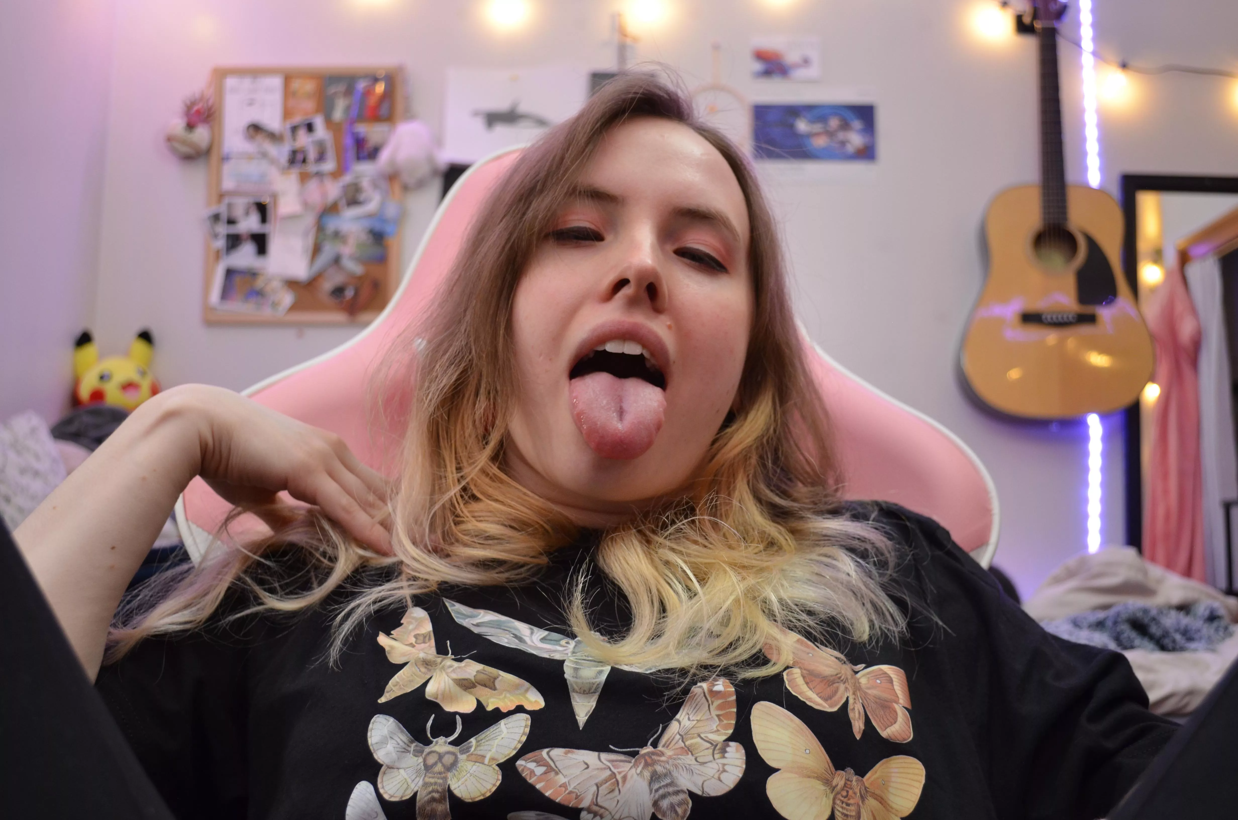 expressions can get you anything (oc)