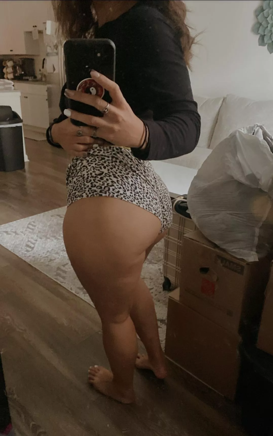 F23🥵THICK JUICY LATINA🥵