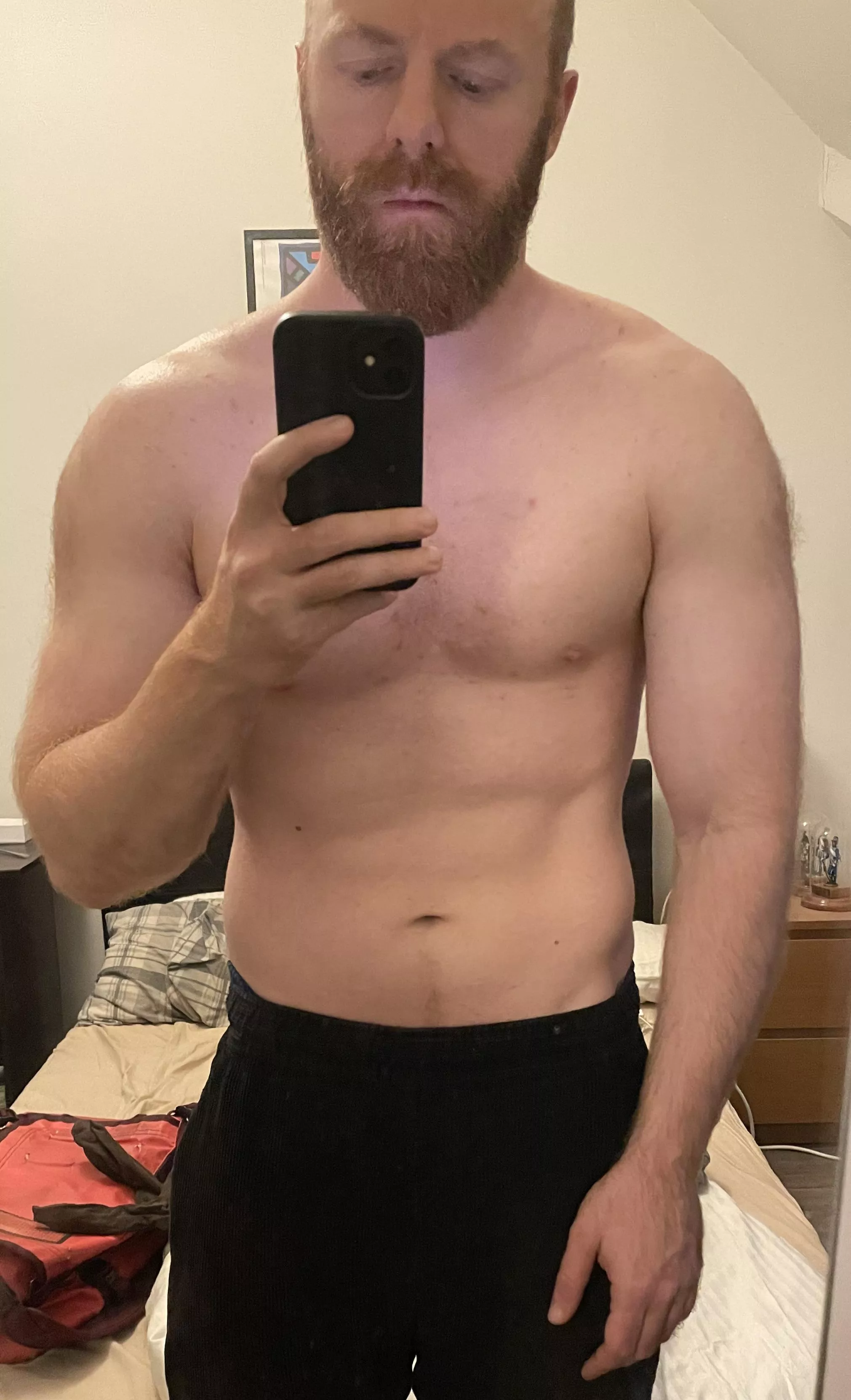 Hey all! 👋🏻 just a casual mirror selfie 😂