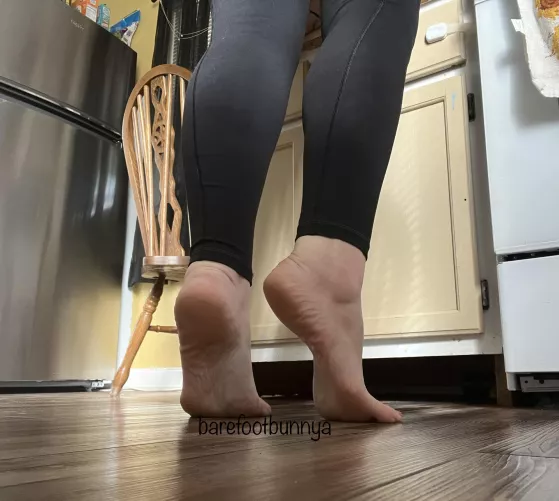 High arches on the kitchen floor