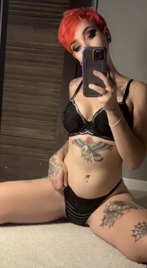 Hope you like red 💜