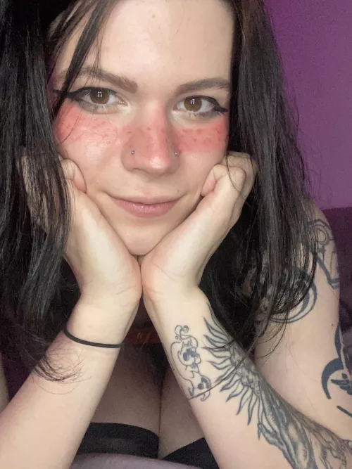 I have so much fun doing makeup (: