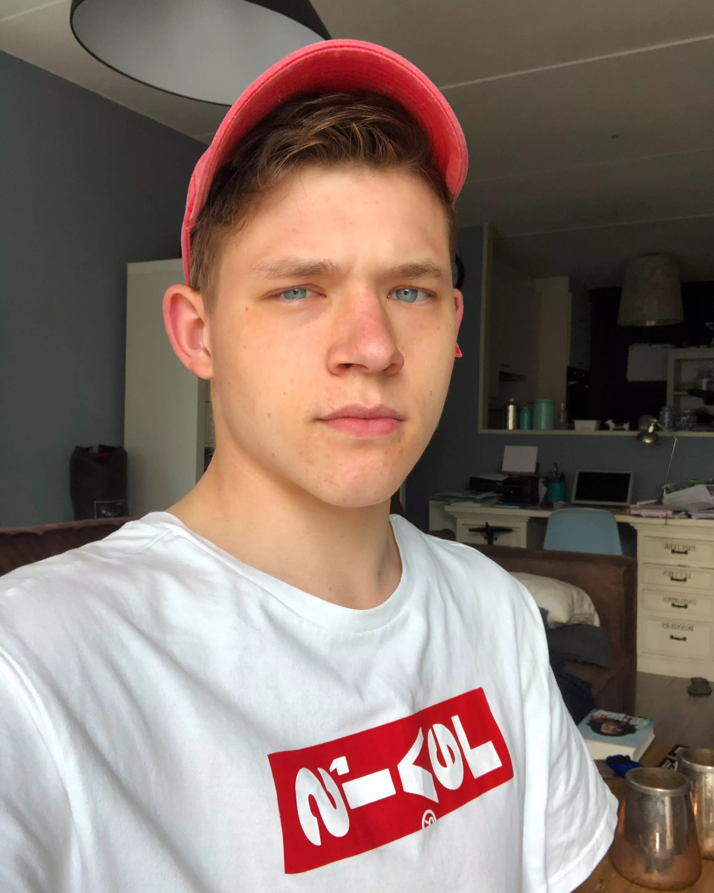 i’ll be ur stoically staring into the distance bf 😊