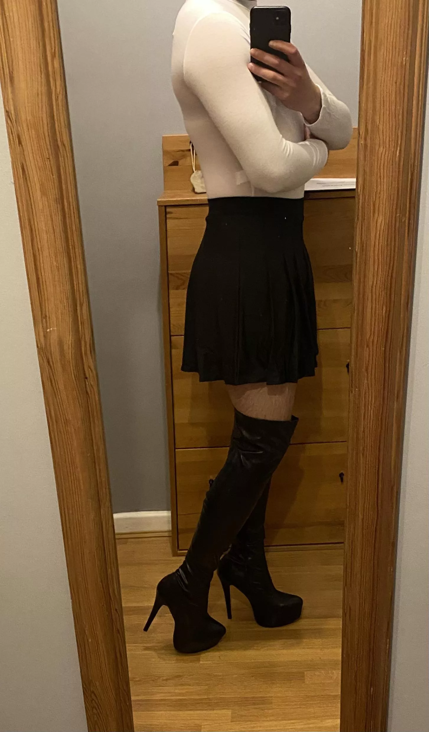 In love with this new outfit!!! 🙊