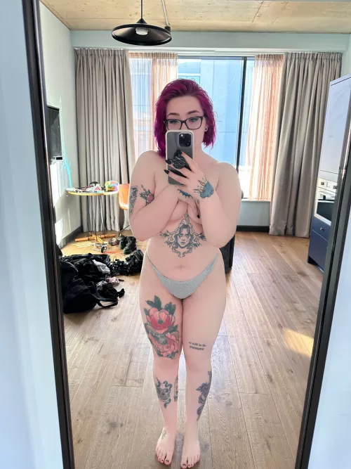 it’s a struggle to only use one hand