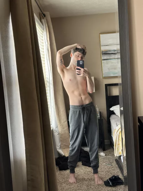 It’s almost Friday, besties. What are we playing this weekend?