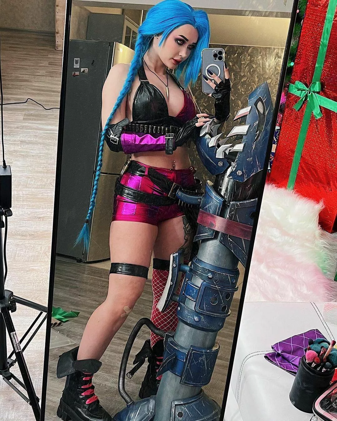 Jinx from League of Legends by Purple Bitch