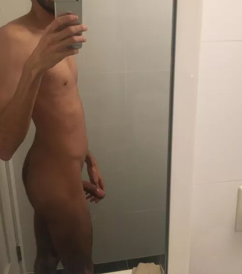 M can you please rate me? 1-10