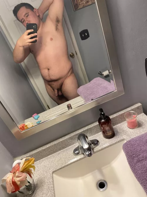 (M)27 been going to the gym for a few months and I’m starting to gain some confidence