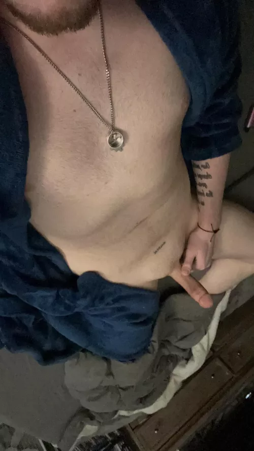 M27 Married Top. Wife’s at work