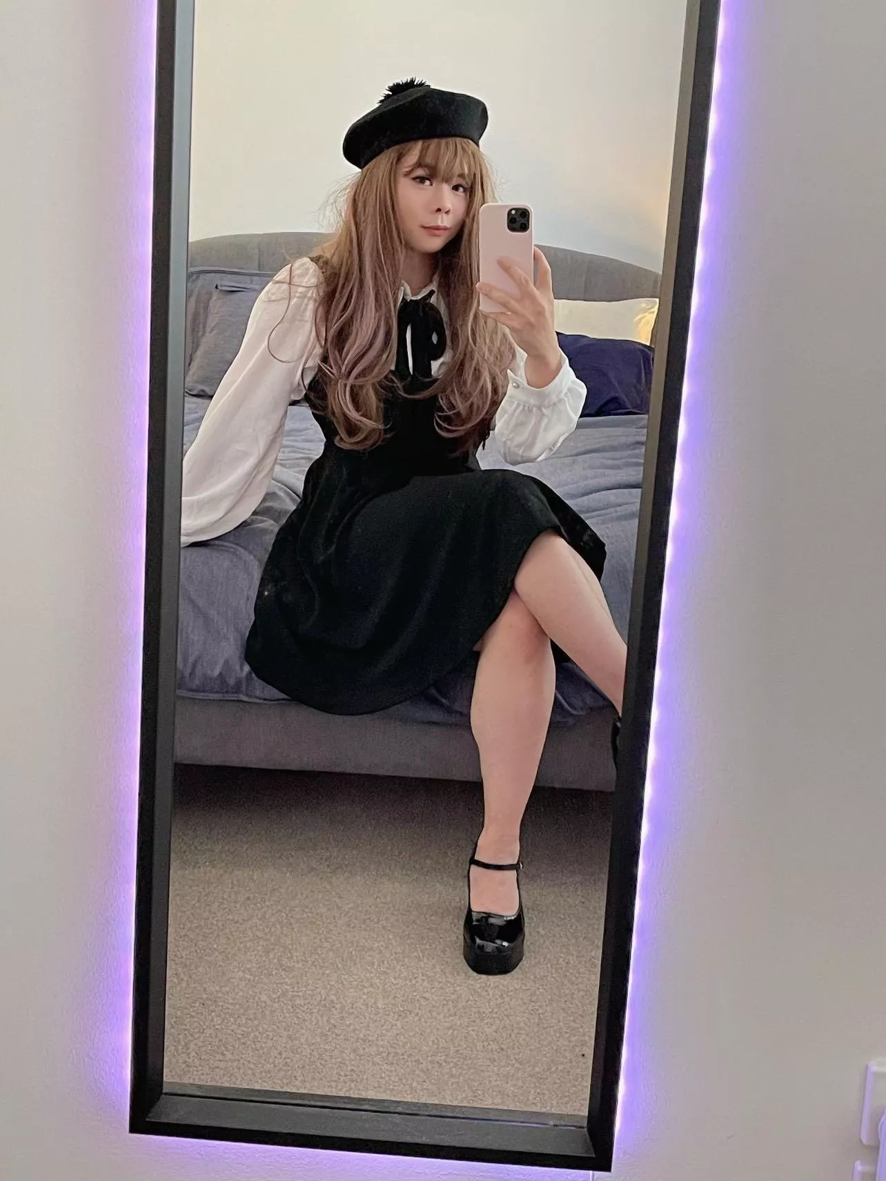 Maybe one day I’ll be able to celebrate International Women’s Day looking like this - one can dream 😅❤️