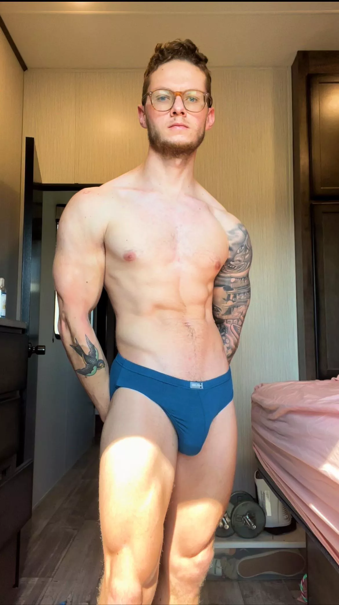 New briefs, same bulge 😜