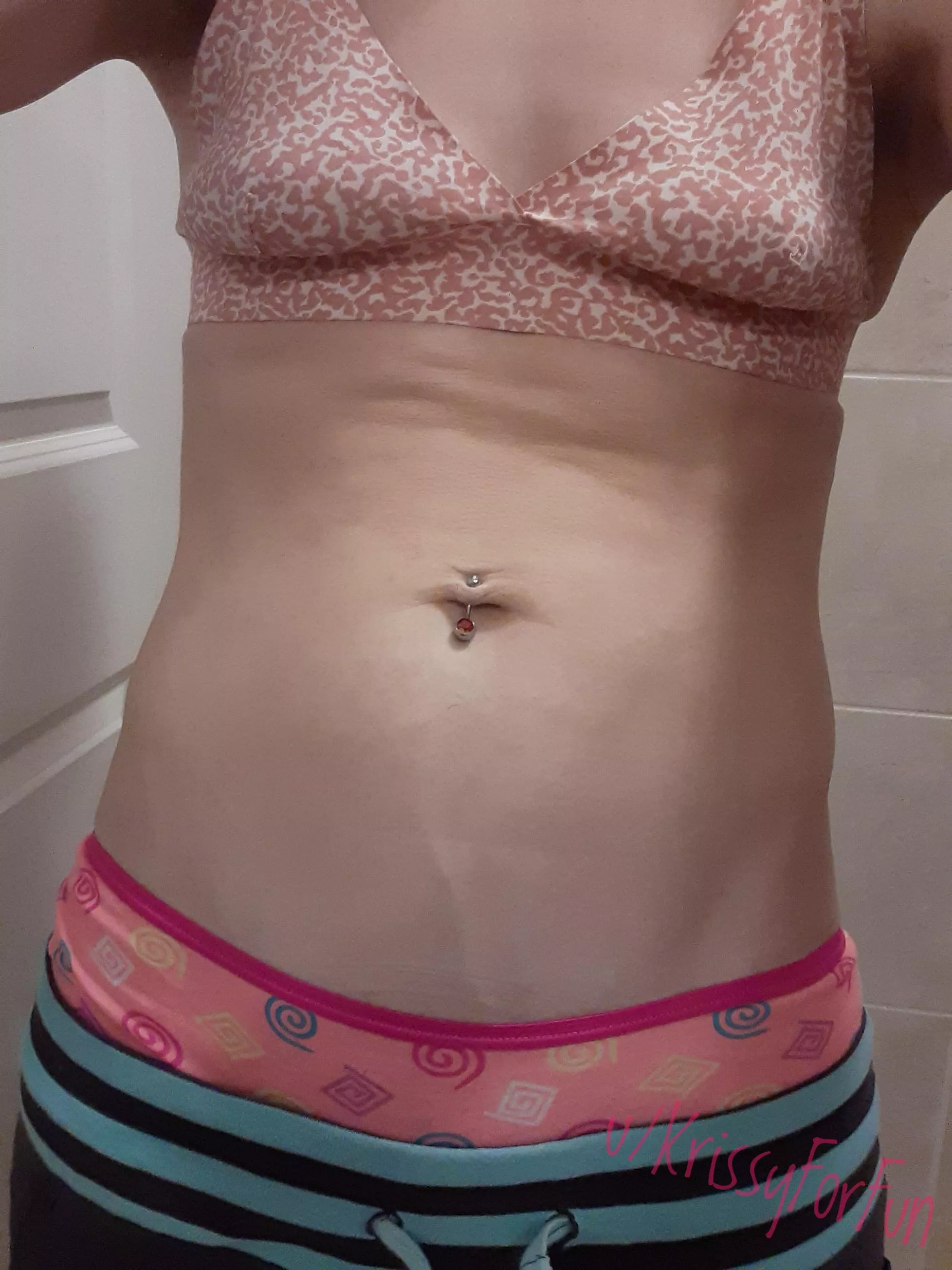 Pink Panty Peek 💕🍭