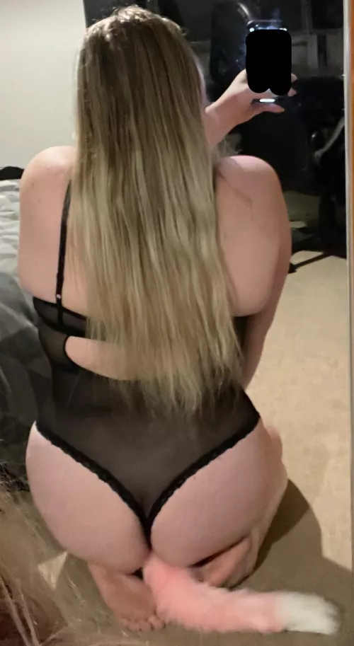 This tail is just too cute I love it !