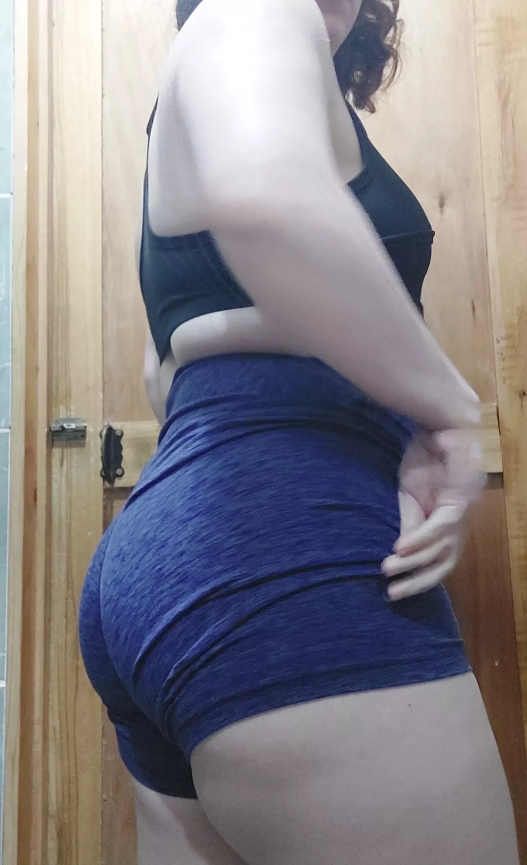 wanna play with this latina slut? 🩷💞