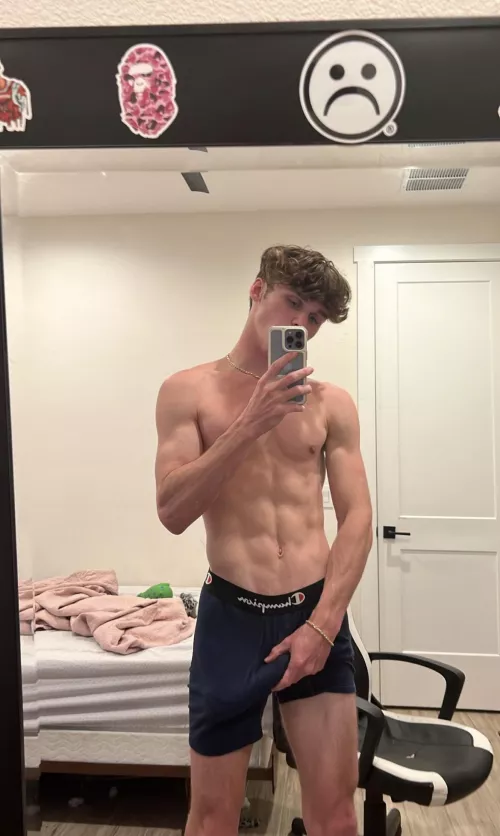 who needs an alpha to suck on?