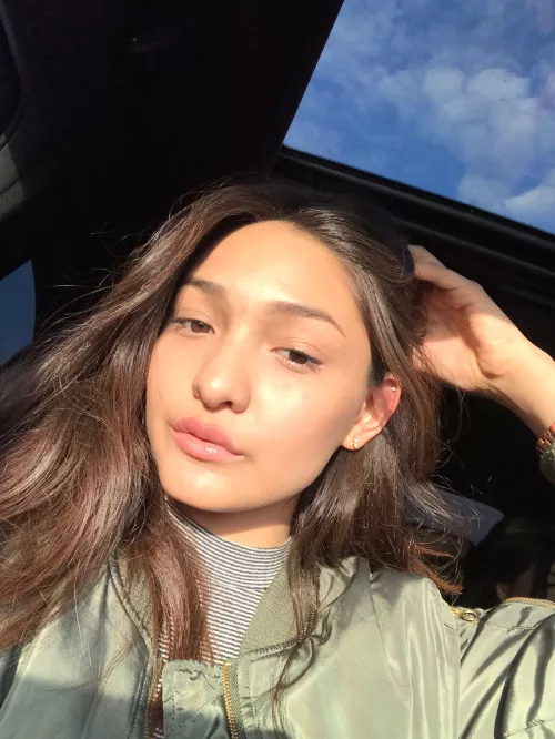 100 Karmas so I can post my photos. Help out guys !😪