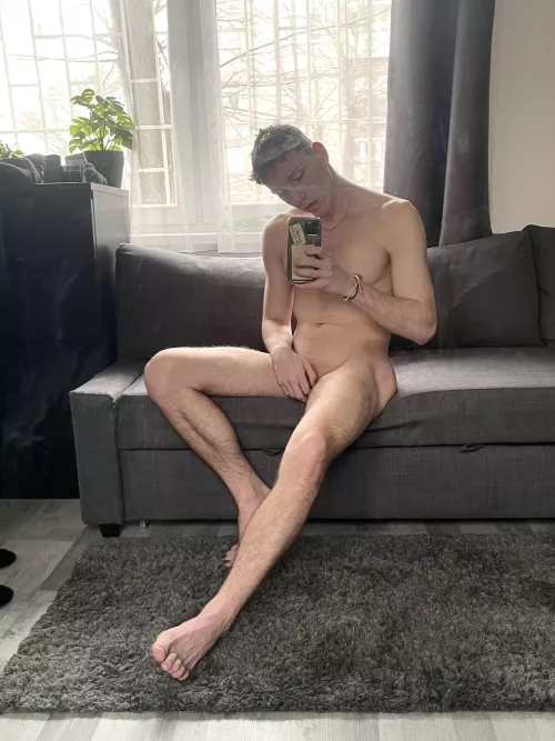 [19] @kolozsi_tomi rate me 1-10 ;)