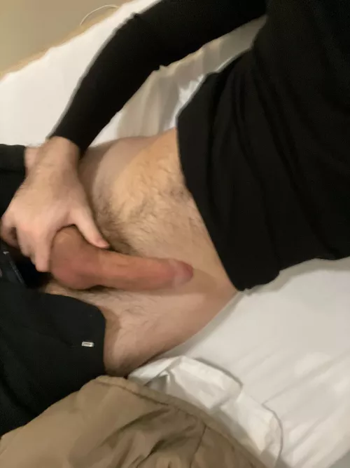 22 hung otter, into hung guys or bottoms sc: James21otterb