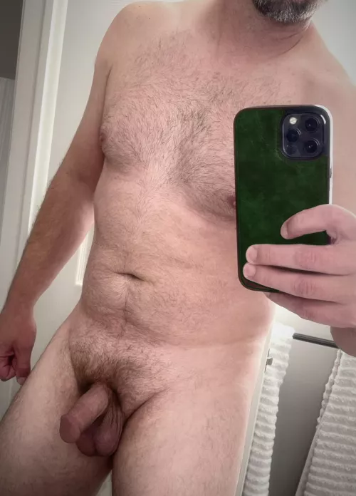 40 5’11” 175 I just got dumped and am heading to the gym to get myself back together. Brighter days to come…