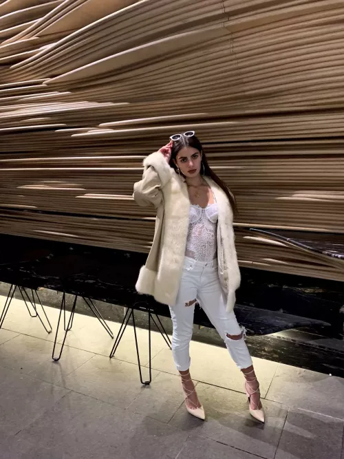 5’2 and ready for you