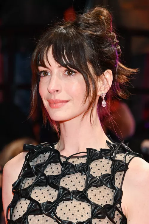 Anne Hathaway