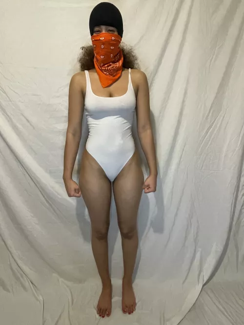 boom boom pow i'm in your face babe