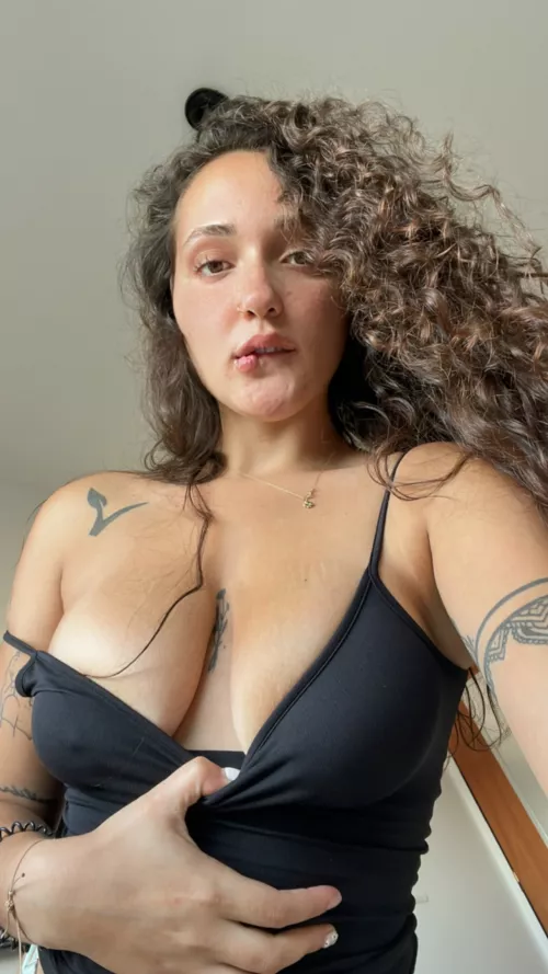 Can I be your busty babe?