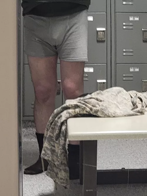 Can you see the lock from my cage?